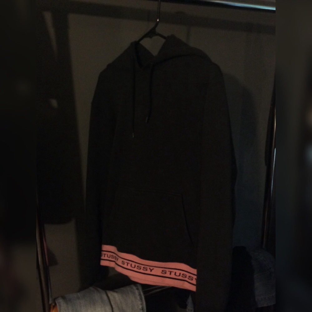 STUSSY HOODIE